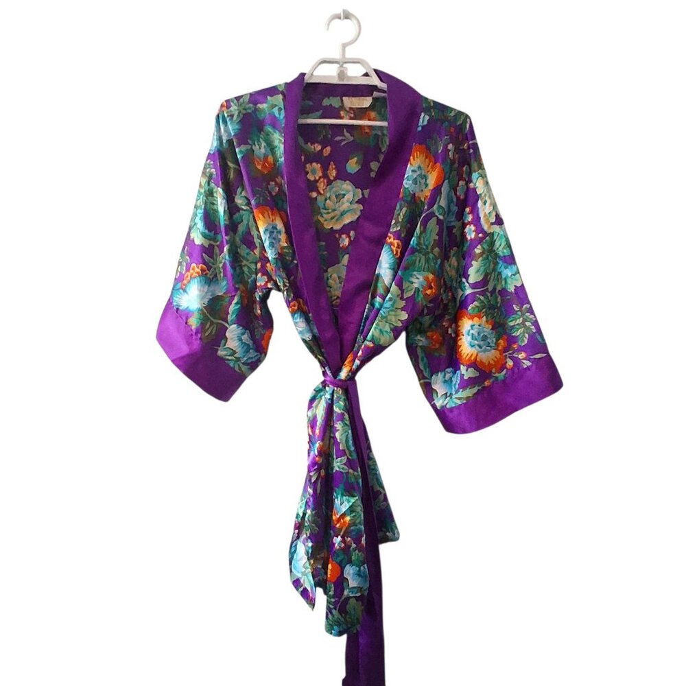 Victorias Secret vintage satin robe womens one size purple floral gold label
